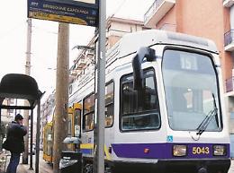 Il tram 15 cambia il suo percorso: le modifiche causate dai lavori di potatura