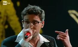 Sanremo 2025: apre Gaia, chiudono i The Kolors
