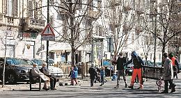 Pista ciclabile nel controviale: «I lavori partiranno in estate»