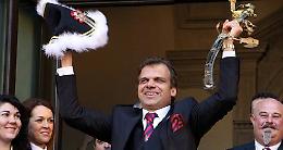 Multato il Generale destituito per le avances alla Vivandiera