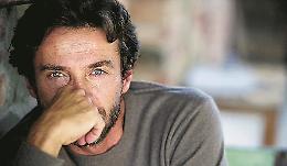 “Mordere la nebbia”, il libro di Alessio Boni: «Torino, che ricordi...»