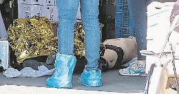 La rivalità tra due ambulanti cinesi finisce a forbiciate a Porta Palazzo