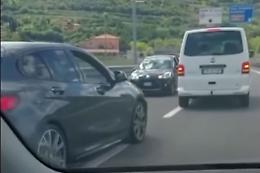 Contromano nella superstrada, evitano l'incidente per un pelo