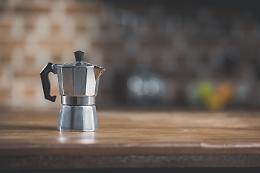 Droga nascosta nella moka: 31enne finisce agli arresti