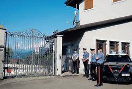 Uno lo teneva fermo, l’altro ha sparato: architetto ucciso come in un’esecuzione