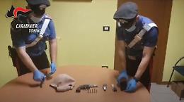 Ladri in villa a Rivoli, gioielliere ferito da colpo di pistola. Un arresto, l'altro malvivente &egrave; ancora in fuga [VIDEO]