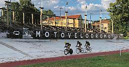 Pista nuova per le bici al Velò, campi da padel e beach volley