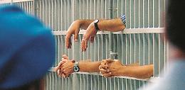 «Andiamo a divertirci, stile Israele...»: torture in carcere, 25 verso il processo