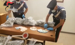 Trasportavano droga in un tir: tre arresti, 31 kg di marijuana sequestrati [FOTO e VIDEO]