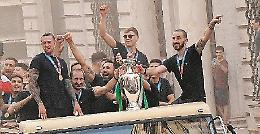 EUROPEI IN RADIO. Da Bono alle purpette, la playlist dei campioni