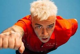 Un po’ punk e un po’ parabola