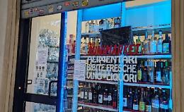 Mancato rispetto delle norme anti Covid: chiuso minimarket di via Sacchi