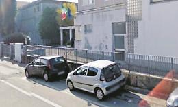 I vandali contro scuola e chiesa: allarme tra i giovani di Rivarolo