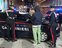 Piazza Santa Giulia, controlli sulla movida: denunciati tre pusher, sequestrati 100 grammi di droga [FOTO e VIDEO]