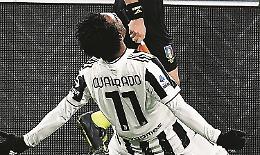 Un guizzo di Cuadrado decisivo nel recupero: Fiorentina agganciata