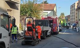Collegno, fuga di gas in via Piave: evacuato asilo in zona [LE FOTO]