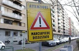 Cadi nella buca? Il pirla sei tu