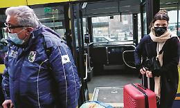Mascherine introvabili. E un passeggero su due va sul bus senza Ffp2