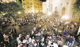 Movida, la stretta è definitiva: coprifuoco sull’alcol dalle 21