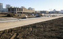 Il parco prigioniero dei cantieri: «Da 19 anni è terra di nessuno»