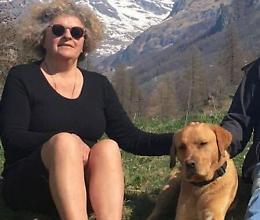 Uccide la moglie malata e si spara alla tempia: «Così non soffrirà più»