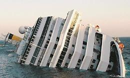 Quell’inchino fatale della Costa Concordia ha ucciso 32 persone