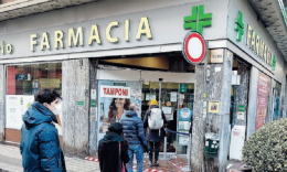 Covid, Omicron sta dilagando: 20mila infetti in 24 ore, si va verso l’arancione