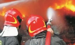 La loro casa distrutta dal fuoco: una raccolta fondi per aiutarli