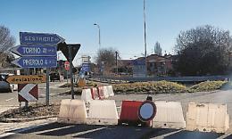 «Problemi nelle gallerie»: chiusa la variante di Porte