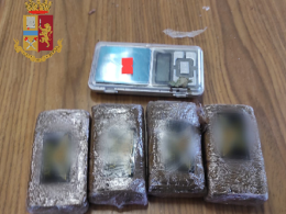Controlli straordinari in zona Vanchiglia, sequestrati 450 grammi di droga