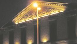 La luce e il gas sono troppo cari: così il Comune aumenta l’Irpef