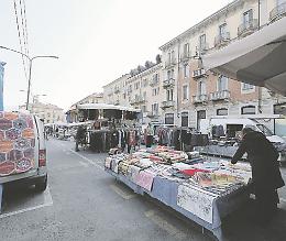 L’ex circolo in attesa di un rilancio e il mercato pronto a rifarsi il look