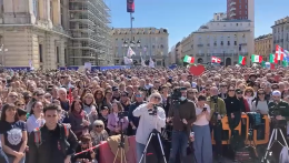 A Torino la manifestazione di "100 giorni da Leoni" in piazza Castello [VIDEO]