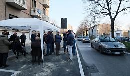 Ciclabile, i lavori non si fermano: «Ma ascoltate i commercianti»