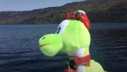 Distratti a bordo, si perdono l'avvistamento del...mostro di Loch Ness!!