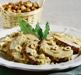 Non solo dolci, se la nocciola piemontese “sposa” l’arrosto
