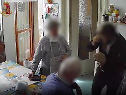 Torino, ripulivano gli anziani con la truffa del finto carabiniere: padre e figlio arrestati [VIDEO]