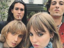 L’arrivo dei Maneskin, prove blindate e selfie: e stasera Supermodel