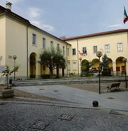 Caselle, l’ex scuola “Demonte” come polo culturale: la proposta per la rinascita dell'edifico