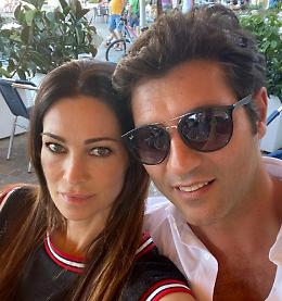 Manuela Arcuri va a nozze: «Un matrimonio da favola»