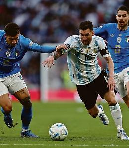 Flop Italia a Wembley, Messi e Di Maria show: l’Argentina vince 3-0