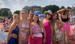 La grande attesa per il concerto di Harry Styles: fans da tutta Italia in coda al Pala Alpitour [VIDEO]