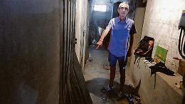 Cantine tra rifiuti e vandalismi: &laquo;Qui si aggirano ladri e pusher&raquo;