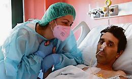 La moglie Silvia racconta le nozze: «Io non ho mai smesso di pregare»