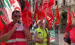 Tecnositaf, la protesta dei dipendenti: "A rischio 160 posti di lavoro" [VIDEO]