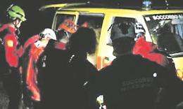 Un alpinista torinese di 34 anni precipita in un dirupo e muore