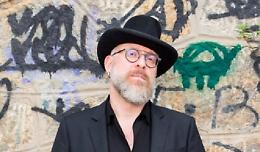 Mario Biondi: «Sono romantico, non temo i sentimenti»