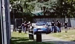 Pusher e ladri al centro anziani: «Ora ci serve un presidio fisso»