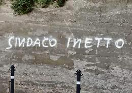 Minacce a sindaco e dipendenti: Comune nel mirino dei vandali