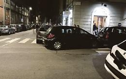 San Salvario, scomparsi i parcheggi: auto in malasosta e sui marciapiedi